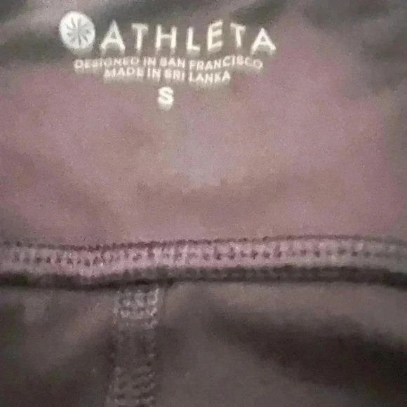 Athleta Women’s Black Leggings. Laser Cut Down Side. Drawstring Waist Size Small - Picture 4 of 7